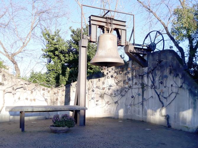 Domenica 4 maggio si ricorda l'inaugurazione della Campana della Vita