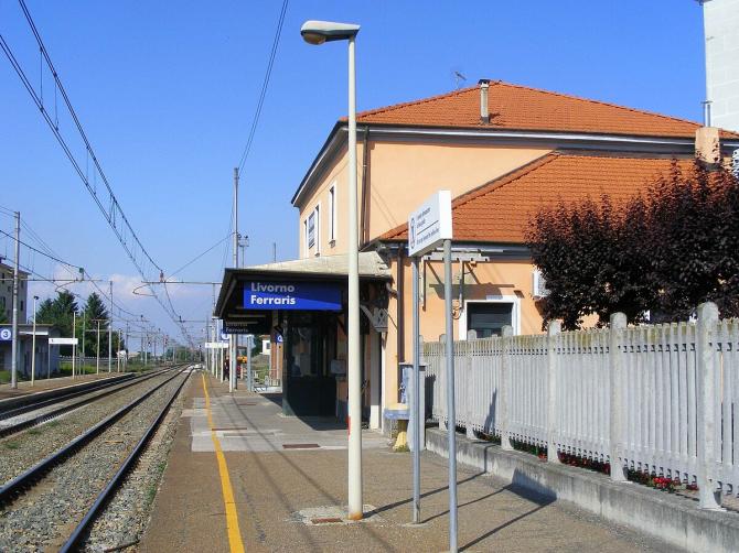 Stazione Livorno Ferraris