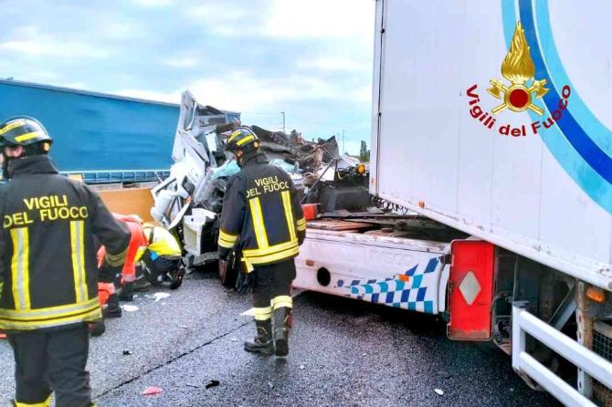 Ambulanza Croce rossa