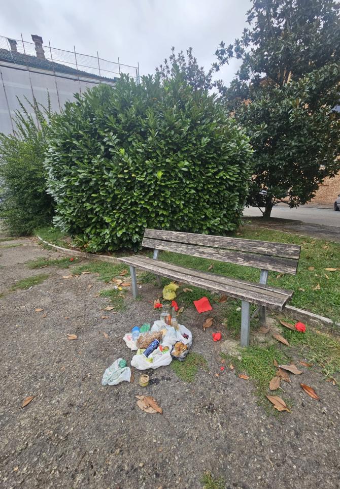 Pic-nic in piazza del Tribunale