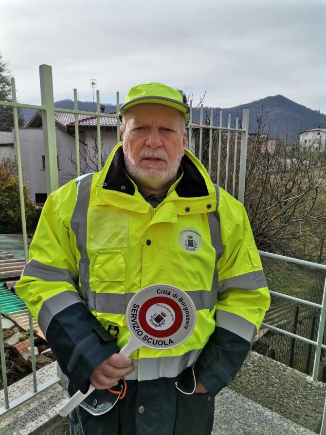 Il nonno vigile Piero Buonamici 