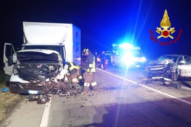 Formigliana: incidente tra auto e furgone sulla SP230 