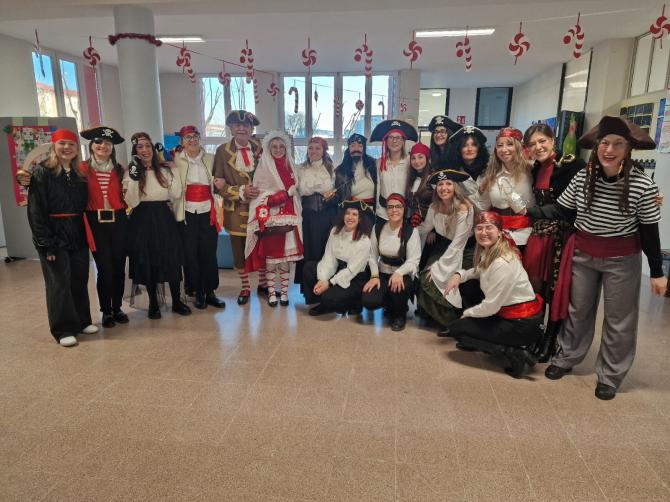 Vercelli: flash mob piratesco alla scuola primaria Bertinetti