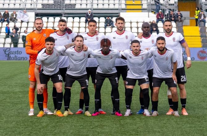 Pro Vercelli, passo falso a Crema