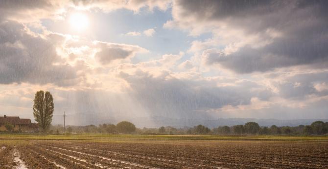 Variabilit&agrave;  ed anche possibilit&agrave; di qualche pioggia
