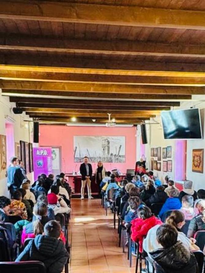 Gattinara scuola primaria in municipio