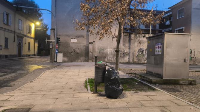 Casale Monferrato abbandono rifiuti