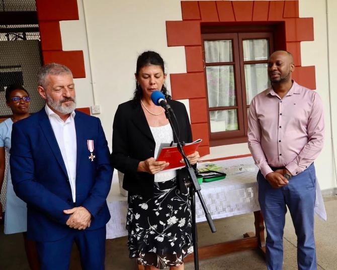 Defibrillatore Montella