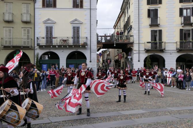 Vercelli: in citt&agrave; 800 rievocatori per "Vercellae Hospitales"