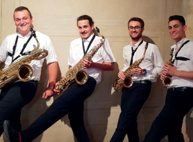 Viotti Tea: successo per la "Sax Young"