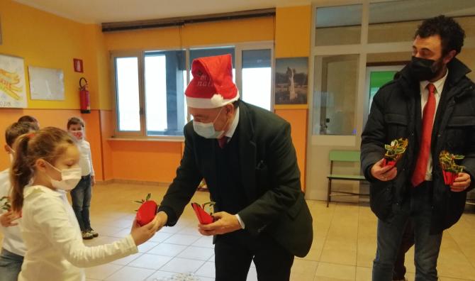 Vercelli: agrifogli per i bambini delle elementari