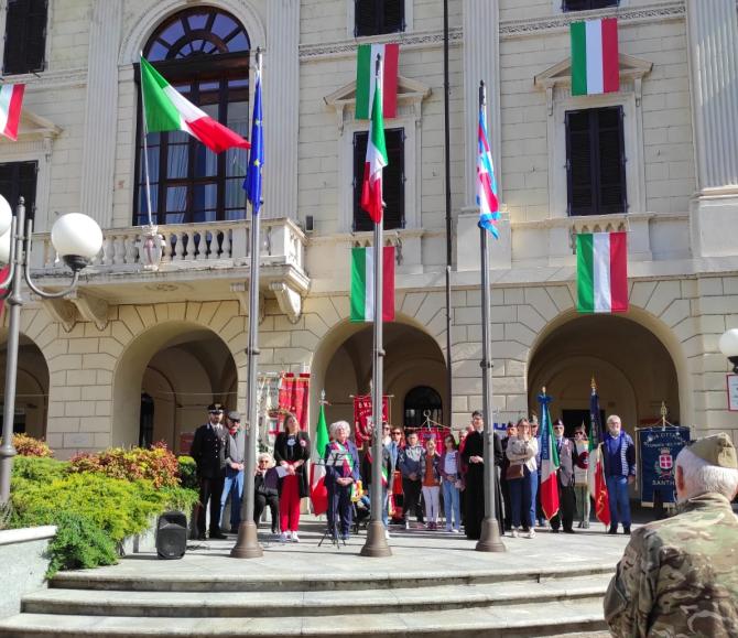 Santhià: cerimonie in ricordo della Liberazione e dell'eccidio del 1945